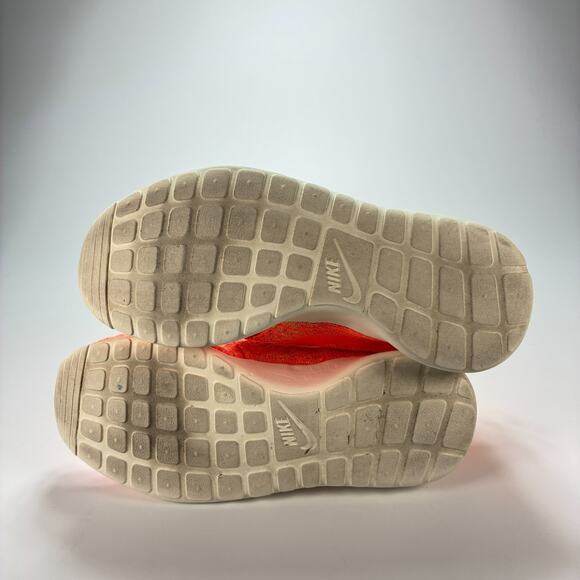 Nike Roshe Run Flyknit Orange Peach Running Shoes 704927-802 Women's Size 7 - Picture 8 of 10